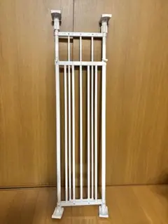 定価3300円大型つっぱり棚幅116〜198cm 奥行 31cm島忠ニトリ収納