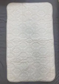 【防水】 汗取り ベビー敷きパッド 【1枚2役】レギュラー