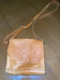 (最終値下げ)fes 本革レザー　 ショルダーバッグ キャメル