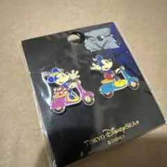 東京ディズニーシー ミッキー・ミニーピンバッジ