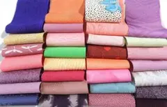 8-7-3 着物小はぎれセット【30枚】正絹ちりめん地他 古布
