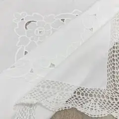 刺繍 クロス テーブルクロス コード刺繍 レース 正方形 お花 ホワイトワーク