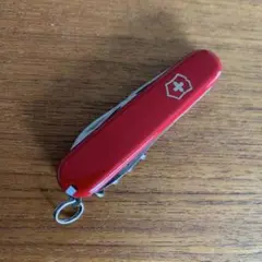 ビクトリノックス　ツーリスト　レッド