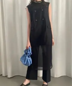 MEDI JACKET DOCKING SHEER SET UP