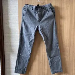 セマンティックデザイン　スラックス