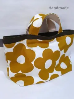 小さくて軽い北欧フラワー柄トートバッグ（デイジー）ハンドメイド