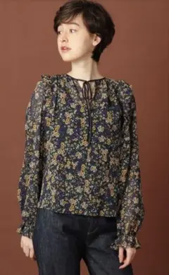 美品☆DRESSTERIOR☆ヴィンテージフラワーフリルブラウス38紺黄紫マルチ
