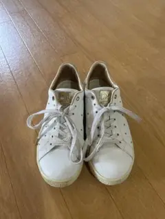 【+diana】(完売品)ホワイトスニーカー♡23.5㎝♡