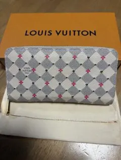 ルイ ヴィトン ダミエアズール ジッピーウォレット スタッズ長財布　希少モデル