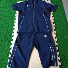 DESCENTE ネイビー ジャケット・パンツセット