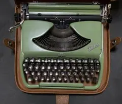 ウクライナ語タイプライター・完動品 2025年最新】タイプライター ロシアの人気アイテム - メルカリ