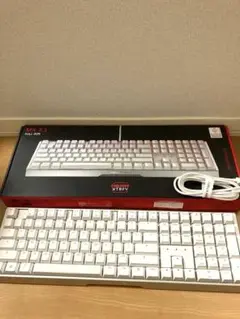 CHERRY XTRFY RGB 赤軸　フルサイズ　キーボード　英語配列　白色