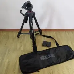 Item thumbnail for item b28e2e72-1076-43cf-8cb8-b0a6b474bea8