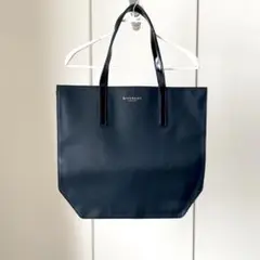 GIVENCHYトートバッグ