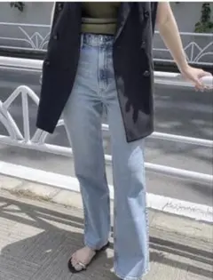 Item thumbnail for item 7e111730-3b91-437c-ab64-710ce4c3fc0c