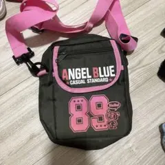 Item thumbnail for item 99037d82-6a6f-41a7-8509-1d32c7f18ed1