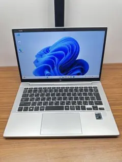 3. HP EliteBook 830 G8 i5-1135G7 8Gb 256
