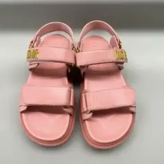 Item thumbnail for item 5a7619a0-4d57-46eb-96ad-0594f6ff476d