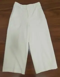 自由区　　ホワイトパンツ