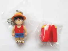 ワンピース キューブメイト マスコット ストラップ ルフィ マント付き