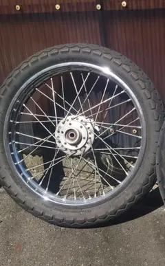 CB750専門店×世界屈指のホイールメーカーのコラボ 闇矢屋