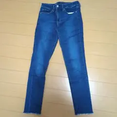 UNIQLO スキニーデニム ダークブルー フリンジ裾