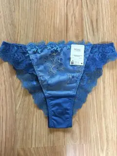 Item thumbnail for item 884fa874-83a8-4b11-8ed5-bb133fb6179a