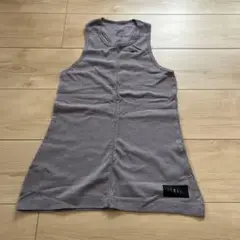 Reebokレズミルズ　タンクトップ