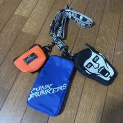 PUNK DRUNKERS ショルダーバッグ 青