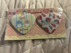 SWIMMEハート型ピンバッチ2個セット