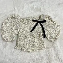 H&M 花柄 シャーリングトップス