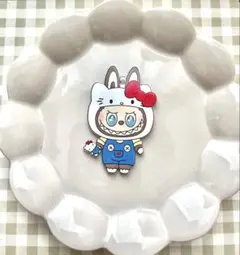 ラブブプレート　キティ　チャーム