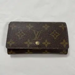 Item thumbnail for item ff133c27-ddcf-4c93-9758-9e594371c14b