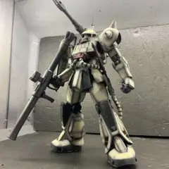 MG 1/100ドム ホワイトオーガー 重装仕様 改修 塗装 完成品　ガンダム MG 1/100ドム ホワイトオーガー 重装仕様 改修 塗装 完成品