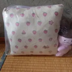 一番くじ　meiji　アポロクッション