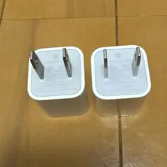 ホワイト USB充電器 2ポート 角型