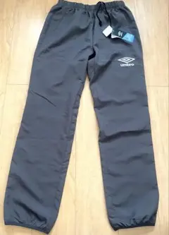 新品　Umbro UCS4651WP トレーニングパンツ CBN レディースL
