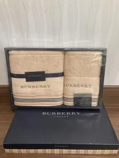 新品　Burberry フェスタオル＆ウォッシュタオル　ベージュ系