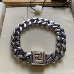 FENDI ロゴ ブレスレット チェーンブレスレット アクセサリー