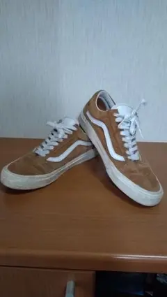 ブラウンVANSスニーカー