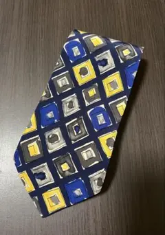 カステルバジャック　ネクタイ