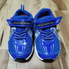 瞬足シュンソク青いスニーカー 16cm