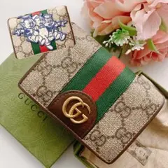 激レア✨ GUCCI ディズニー 折り財布 マーモント 三匹の子豚 ディズニー