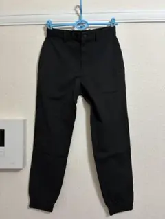 【新品】ユニクロ ウルトラストレッチジョガーパンツ Sサイズ
