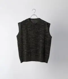 【soerte完売品】スリーブレスニットベスト カーキ 3