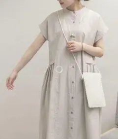 【美品 】 アーバンリサーチ　ワンピース 半袖