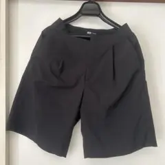 ユニクロ　Theory バミューダパンツ