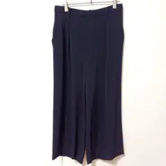 ユニクロ　ドレープワイドクロップドパンツ　ネイビー　L