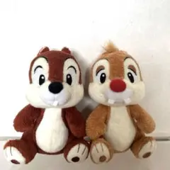 ディズニー　チップとデール　ぬいぐるみキーホルダー