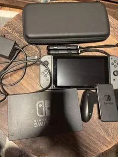 Nintendo Switch 本体/周辺機器/ケース付